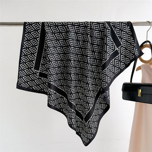 Fashion Printed Silk Scarf Twill Silk High Quality Square Scarf