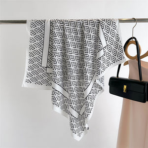 Fashion Printed Silk Scarf Twill Silk High Quality Square Scarf