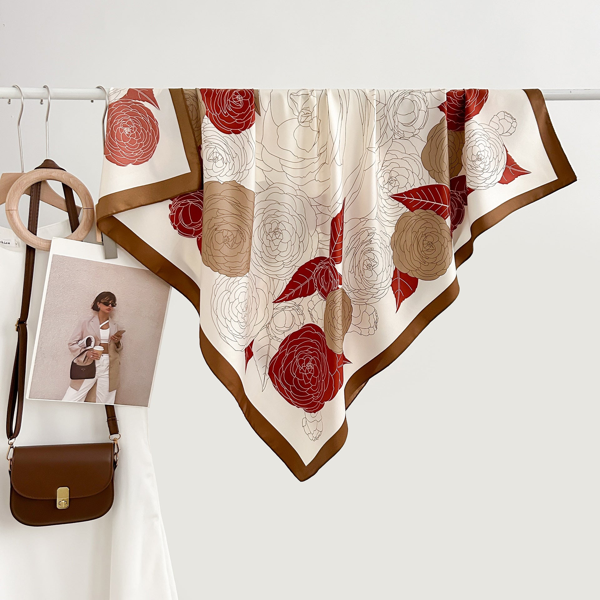 High-profile High-grade Korean Color Matching Floral Printed Scarf